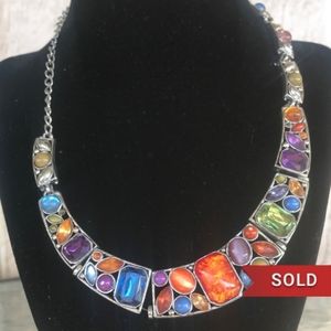 ❌SOLD❌🎗🏵Host Pick🏵🎗Silver & Precious Stone